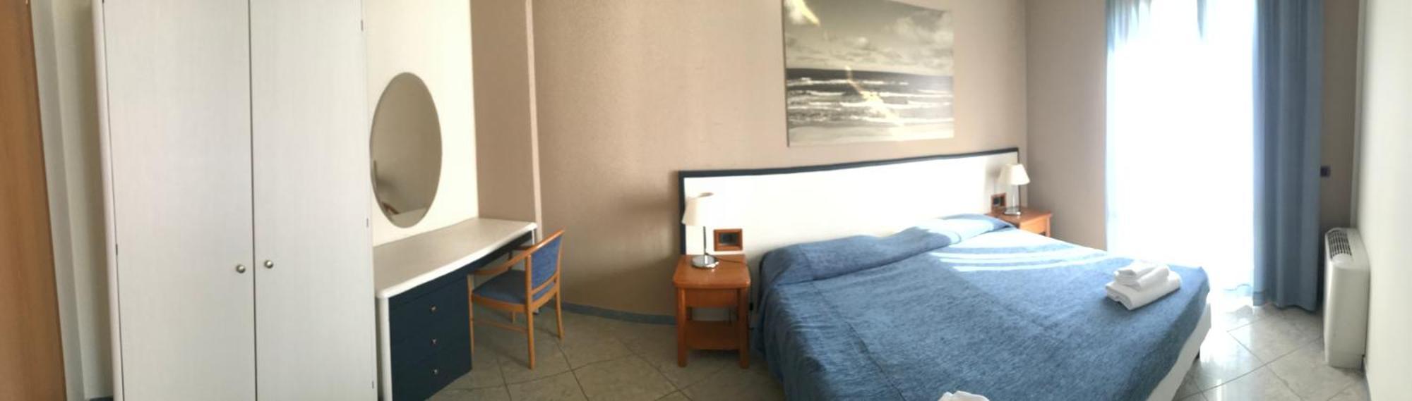 Continental Appart hôtel Tirrenia